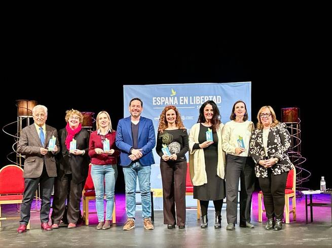 El Teatro de Almagro acoge el encuentro “La democracia con voz de mujer, en femenino” dentro del programa nacional “España en Libertad – 50 años”
