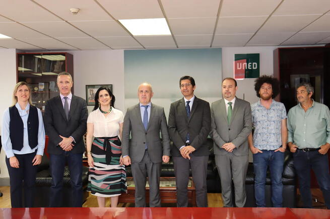 El Gobierno de Castilla-La Mancha trabaja con la UNED para desarrollar proyectos de investigación y divulgación sobre memoria democrática