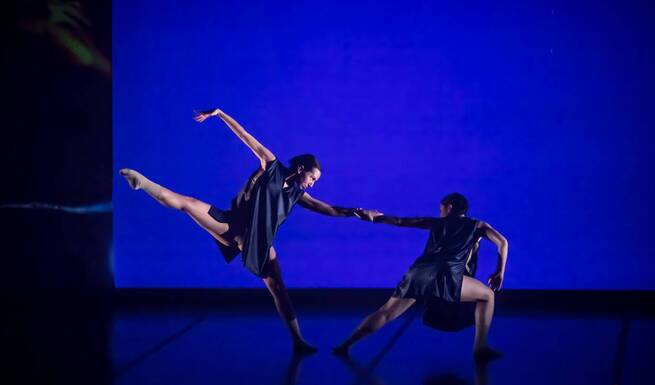 ‘Pasado, presente y futuro’ de caraBdanza, este viernes en el teatro de Valdepeñas