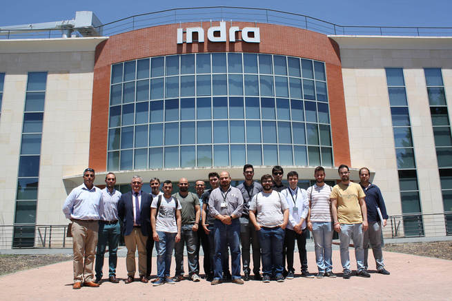 Clausurado en el centro de software de Indra en Ciudad Real el ciclo de aplicaciones multiplataforma que desarrolla con EFA Moratalaz Clausurado en el centro de software de Indra en Ciudad Real el ciclo de aplicaciones multiplataforma que desarrolla con EFA Moratalaz