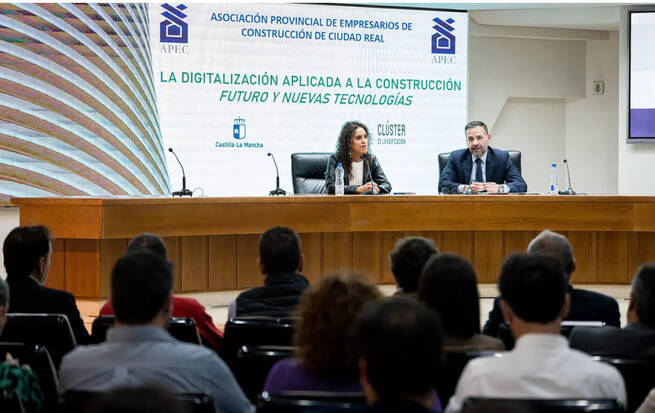 APEC se convierte en Oficina Acelera Pyme para impulsar la digitalización y el emprendimiento de las empresas de Ciudad Real
