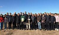 Una delegación china de instituciones agrícolas visita Villacañas para estudiar su modelo de gestión de humedales