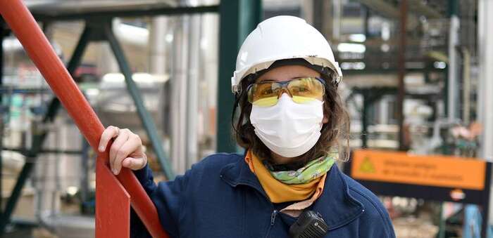 Mujeres que rompen estereotipos en el Comple-jo Industrial de Repsol en Puertollano