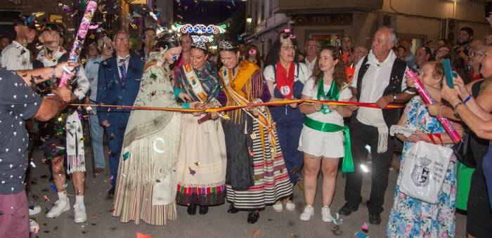 Las calles de Villacañas se llenan para inaugurar la Feria 2024