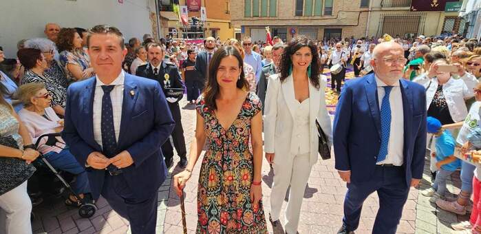 Las Alfombras de Serrín de Elche de la Sierra, un referente internacional del arte efímero digno de ser Patrimonio Inmaterial de la Humanidad