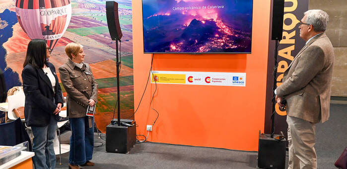 El Geoparque Volcanes de Calatrava presenta en FITUR 2026 su nueva identidad bajo el lema "Pon un volcán en tu vida"