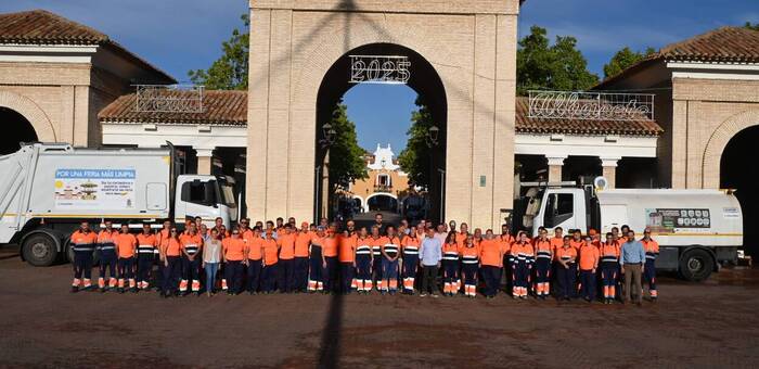 El Ayuntamiento de Albacete amplía el servicio de limpieza en contenedores de reciclaje a todos los días del año