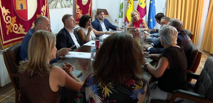 Mira culmina obras viales clave mientras Landete avanza hacia su conclusión en noviembre