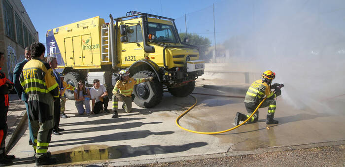 España integrará formación en emergencias climáticas en 25.000 centros educativos como parte de un Pacto de Estado