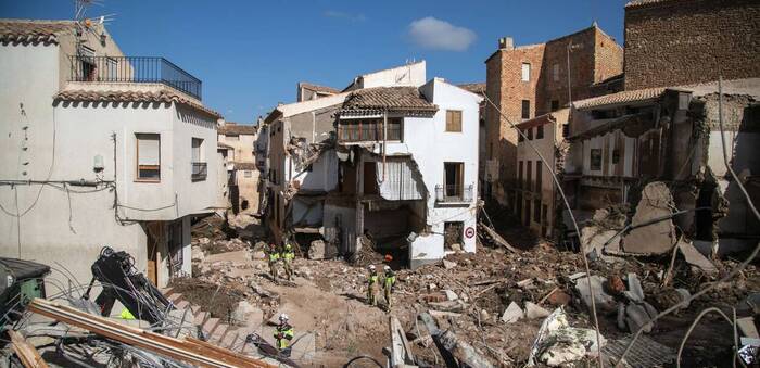Ingenieros de Caminos impulsan una reforma legal para priorizar la seguridad humana en la gestión del agua
