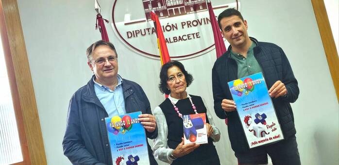 Más de 4.300 jóvenes albacetenses recibirán una felicitación especial al cumplir los 18 años con una invitación a donar sangre