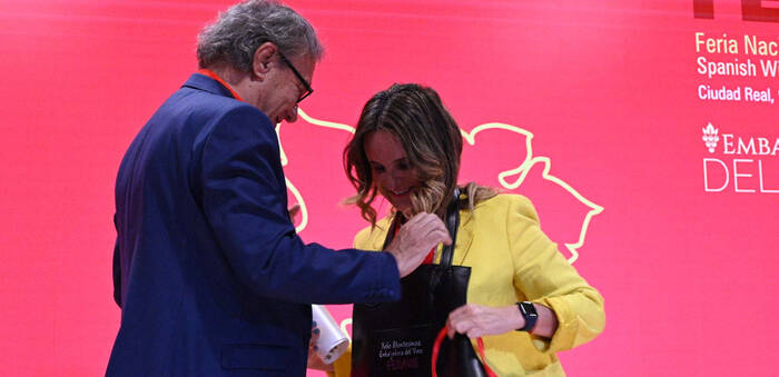 FENAVIN celebrará el emotivo acto de Embajadores y Embajadoras del Vino con destacadas personalidades de la cultura, la comunicación y el deporte