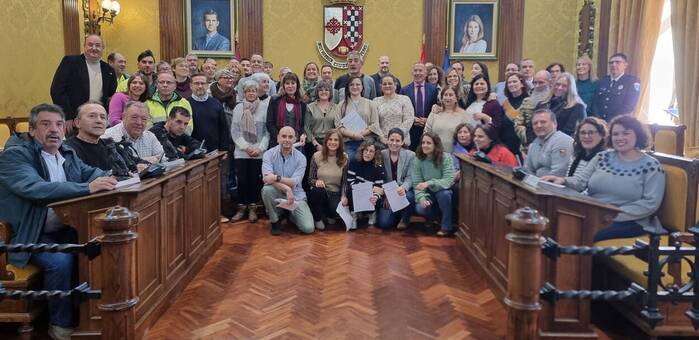 74 empleados municipales consolidan su plaza en Valdepeñas