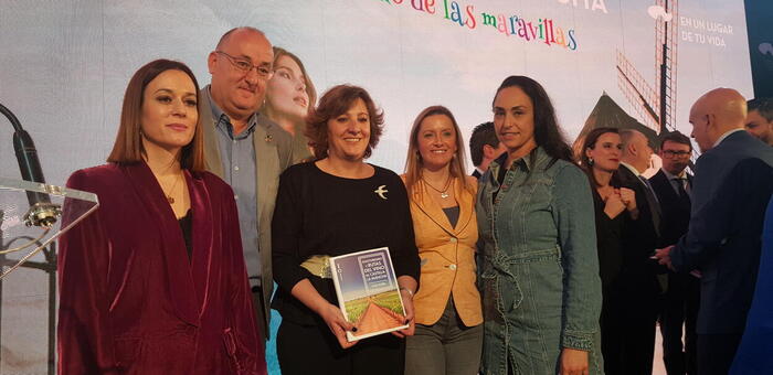 Se presenta en FITUR el ‘Tren del Vino’ de Valdepeñas, que se pondrá en marcha este año