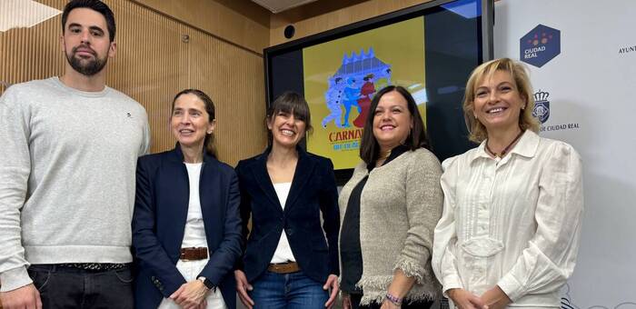 El periodista Javier Ruiz dará el pregón de un Carnaval que espera reunir a 4.000 escolares en su desfile