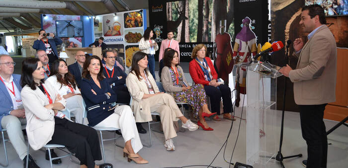 El Festival de Almagro y el GDR del Campo de Calatrava amplían su alianza con nuevos grupos rurales en FENAVIN