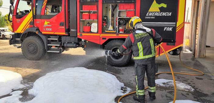 El PSOE denuncia que PP y Vox han elevado un 17,20% las cuotas del SCIS desde 2023
