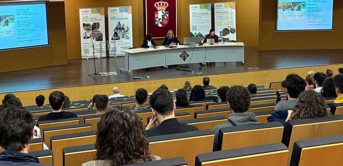 La UCLM celebra sus IV Jornadas de Empresas para conectar a estudiantes de ingeniería agroforestal y biotecnología con oportunidades laborales