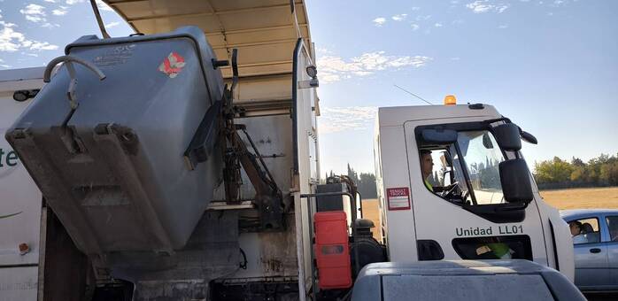 OCU denuncia ante Bruselas tasas de basuras que vulneran el principio "quien contamina paga"