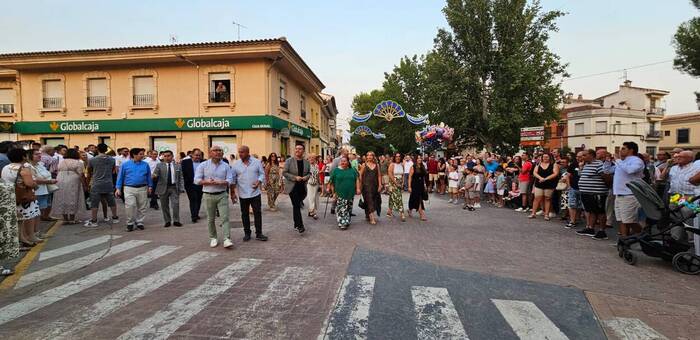 Fuentealbilla arranca sus fiestas patronales con el respaldo institucional y el impulso a la tradición