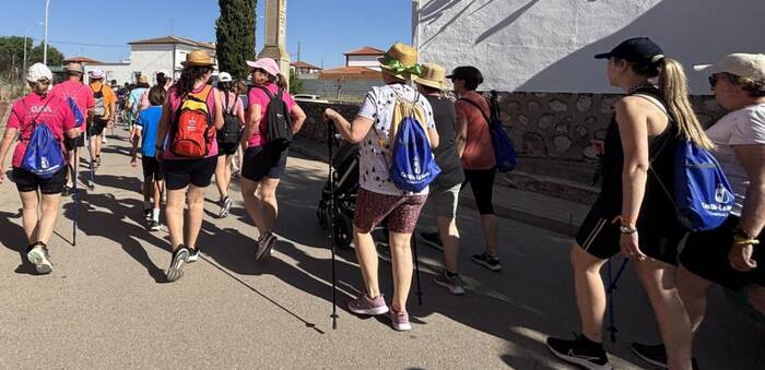 Más de 300 personas participan en tres rutas de 7000pasosX, el programa de promoción de hábitos de vida saludable del Gobierno regional