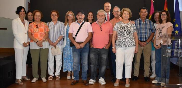 Castilla-La Mancha supera en un 49% su meta de formación digital con 48.000 participantes, liderando la reducción de brechas