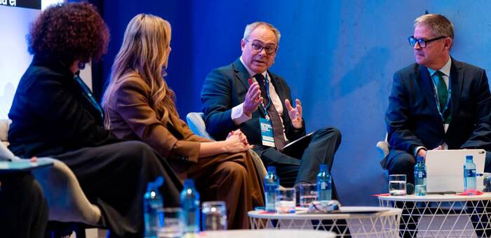 Castilla-La Mancha defiende en Gijón su modelo de cuidados como referente nacional frente al envejecimiento y la dispersión territorial