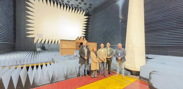 Castilla-La Mancha y el Instituto Aeroespacial impulsan la formación dual en sectores estratégicos como defensa e inteligencia artificial