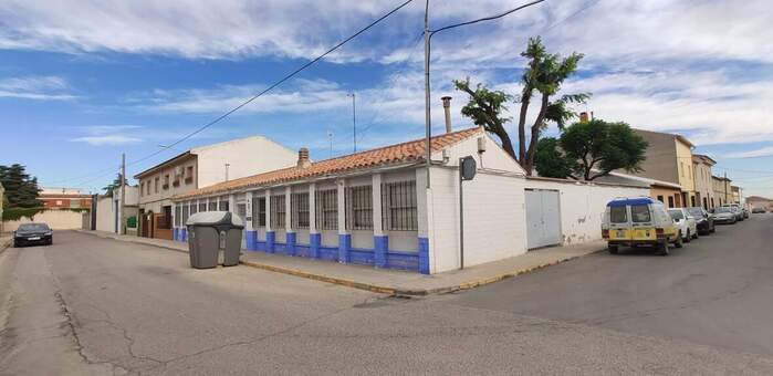 El Ayuntamiento de Socuéllamos solicita una subvención para la rehabilitación de las Aulas de Pardiñas