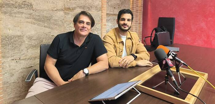 Valdepeñas enfrenta una tormenta política por subidas de hasta el 47% en tasas deportivas