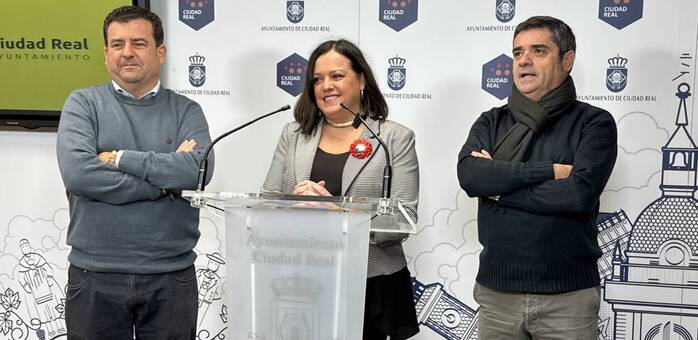 Ciudad Real despide la Navidad con la Cabalgata de Reyes, el Heraldo Real y un video mapping en la Puerta de Toledo