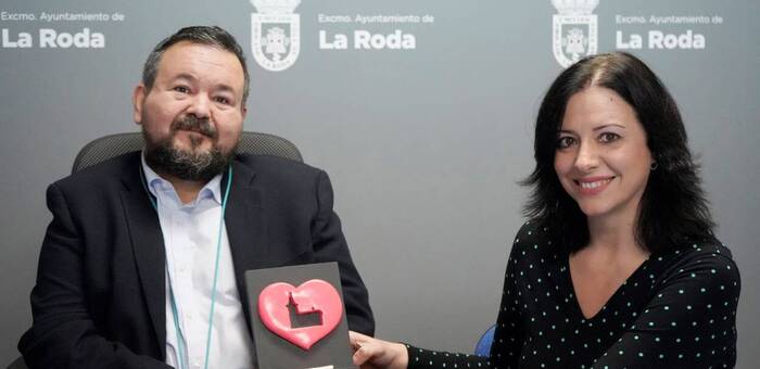 La Roda entrega sus Premios Contigo a las abogadas de Atocha, el Padre Ángel y la UME en su quinta edición