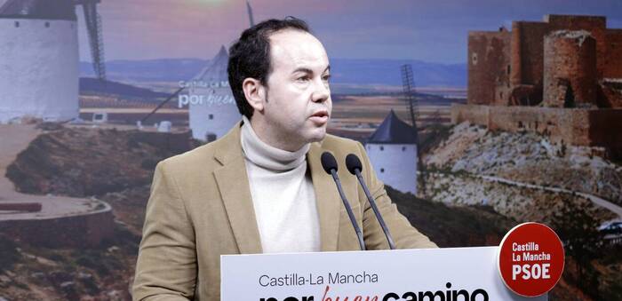 García-Navas acusa a Núñez de falta de "valentía" y cree que tragaría si Feijóo presentara el modelo de financiación
