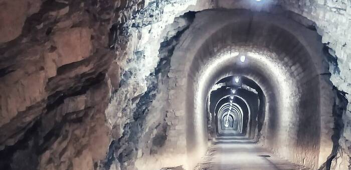 Castilla-La Mancha impulsa actividades gratuitas en el Valle de Alcudia y Sierra Madrana con rutas, talleres y visitas guiadas