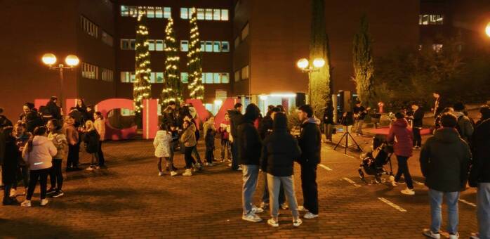 ‘40 años cumpliendo sueños’, así felicita la UCLM la Navidad en 2025
