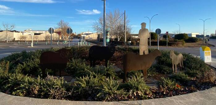 Herencia culmina su plan de embellecimiento con la reforma integral de cinco accesos al municipio