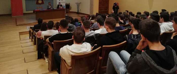 AJE ha interesado en el emprendimiento a un centenar de jóvenes solaneros 