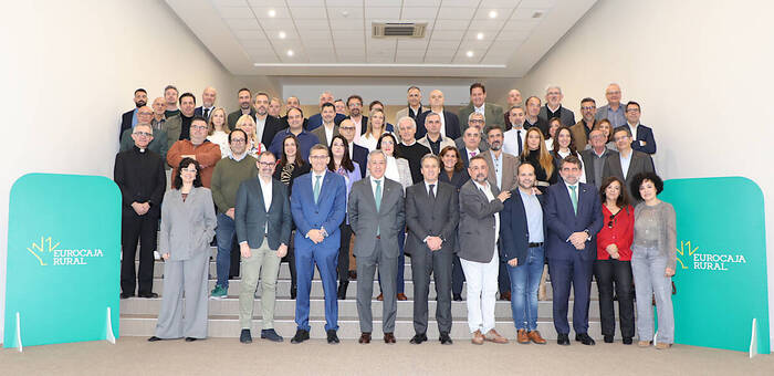 Eurocaja Rural felicita la Navidad a los medios de comunicación