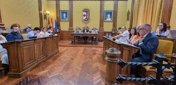 Valdepeñas busca fondos europeos para la remodelación de Valcentro, una vía verde en El Peral y la rehabilitación de la Casa de los Vasco