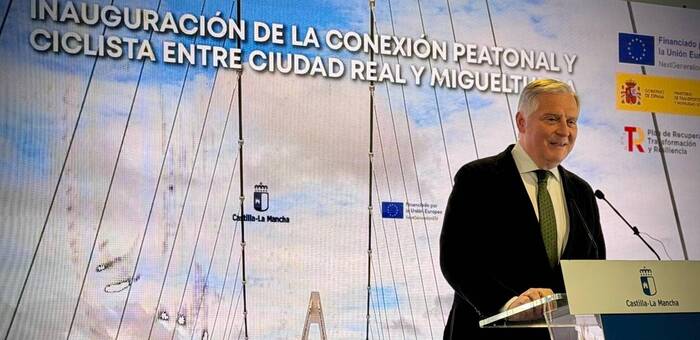 Francisco Cañizares destaca la importancia de la comunicación entre territorios para generar riqueza y prosperidad