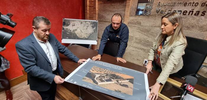 Valdepeñas investiga el origen y abandono de la bodega romana del paraje de El Peral