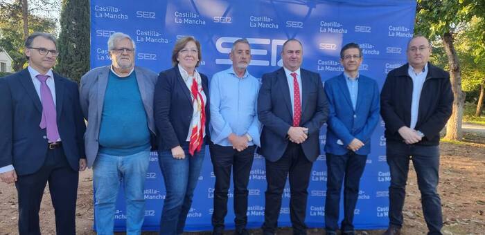 El alcalde de Valdepeñas y el consejero avanzan un posible “acuerdo satisfactorio” para la Interprofesional de la DO 