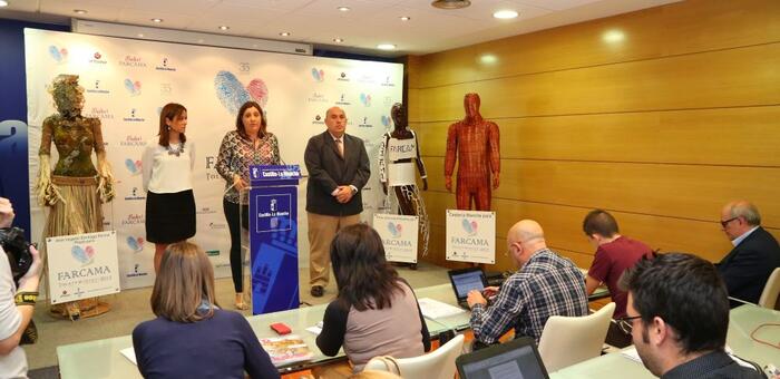 Imagen: Patricia Franco presenta una nueva FARCAMA con mucha fuerza, más artesanos, más espacio, menos costes y de la mano del sector