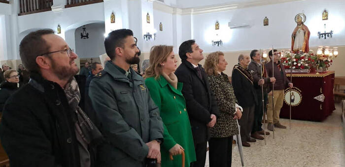 Valverde destaca en la celebración de San Blas en Hinojosas de Calatrava la importancia de las fiestas singulares de los pueblos de la provincia que “generan identidad”