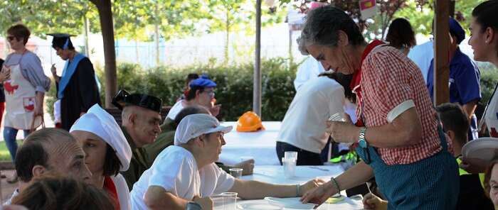 El CADIG comenzó el verano con una animada fiesta temática