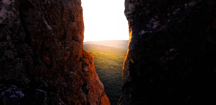 El Ayuntamiento de Pozuelo de Calatrava promociona en Fitur sus ‘Rutas de agua y fuego’, una propuesta turística innovadora que une volcanes, senderismo y patrimonio