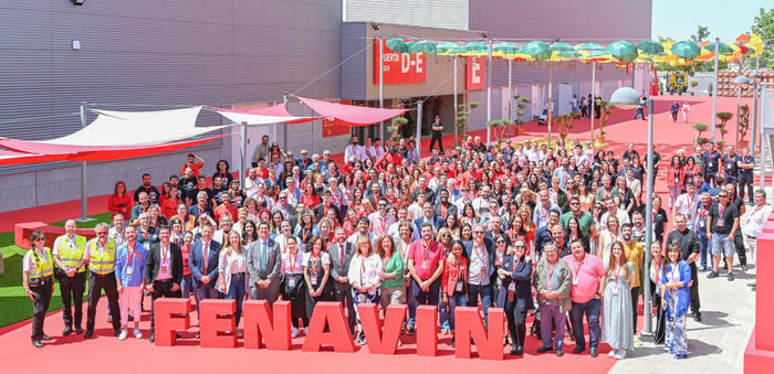 El presidente de la Diputación agradece el trabajo de todo el personal que ha hecho posible el éxito de FENAVIN 2023