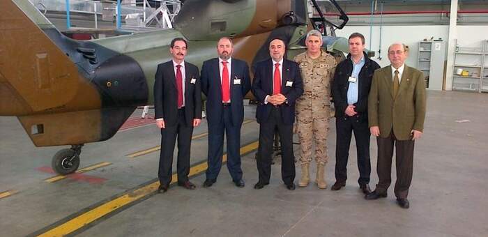 Dos helicópteros del BHELA I participarán en una exposición estática con motivo de la Jura de Bandera civil en Manzanares