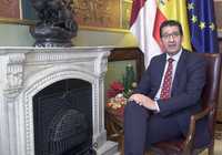 Caballero expresa en su discurso de Navidad un firme compromiso de trabajo por la provincia y una decidida lucha contra la despoblación