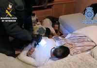 Desarticulada una organización criminal dedicada al tráfico y tenencia ilícita de armas, robos, atracos y blanqueo de capitales